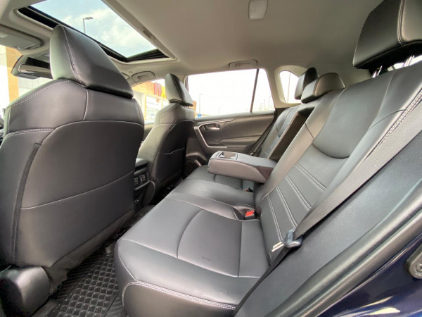 InsideToyotaRav4
