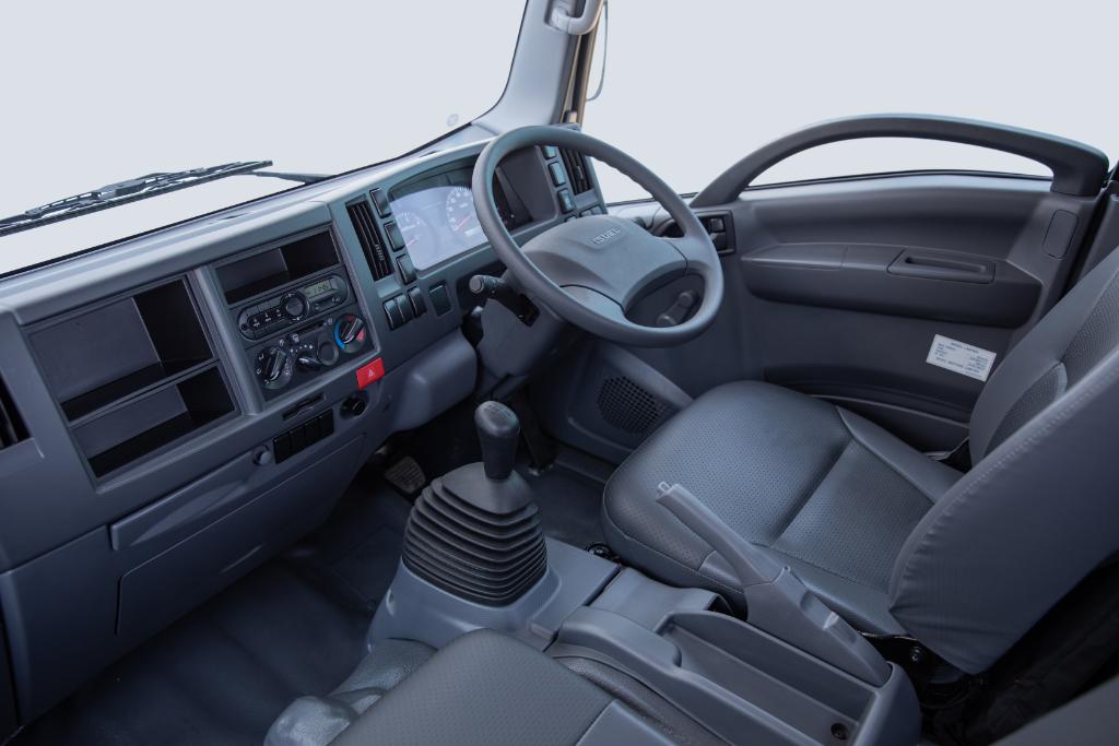 IsuzuNQRDriverCabin